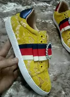 baskets paire de chaussures gucci femmes lace big buckle yellow